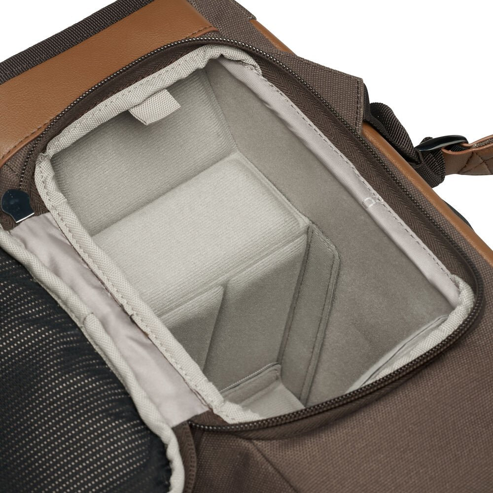 Gitzo Légende camera backpack image 4
