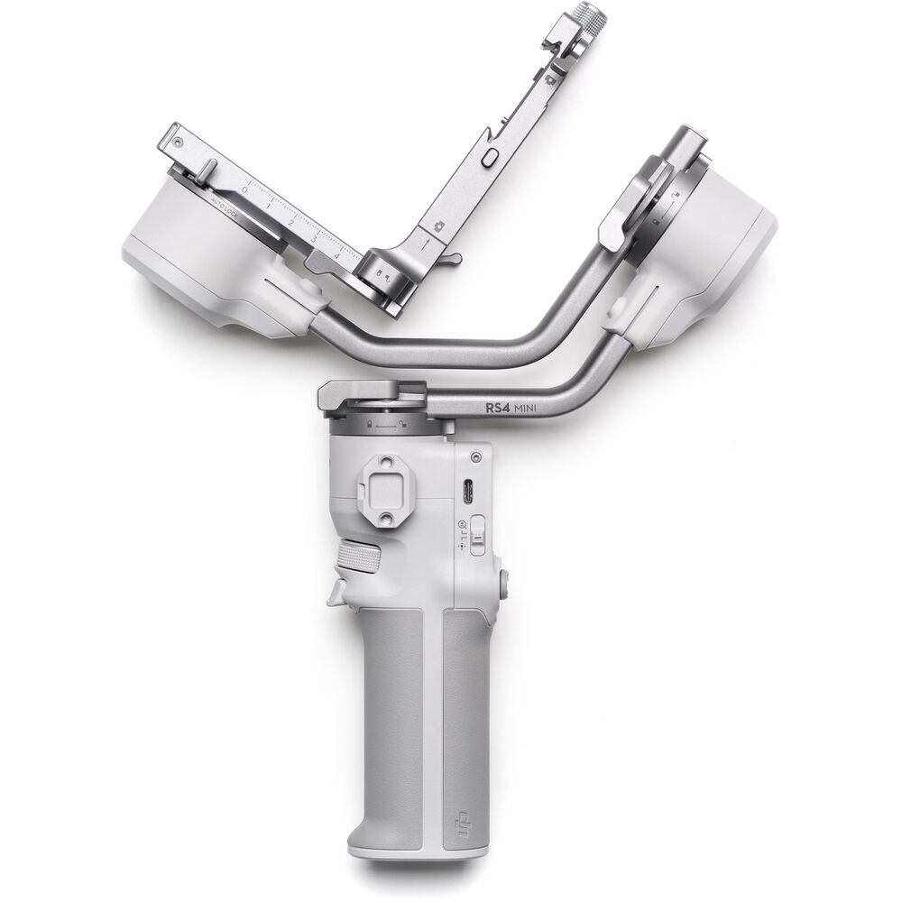 DJI RS 4 Mini Gimbal Combo image 1