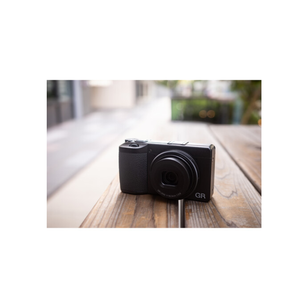 Ricoh GR IV Digital Camera image 5
