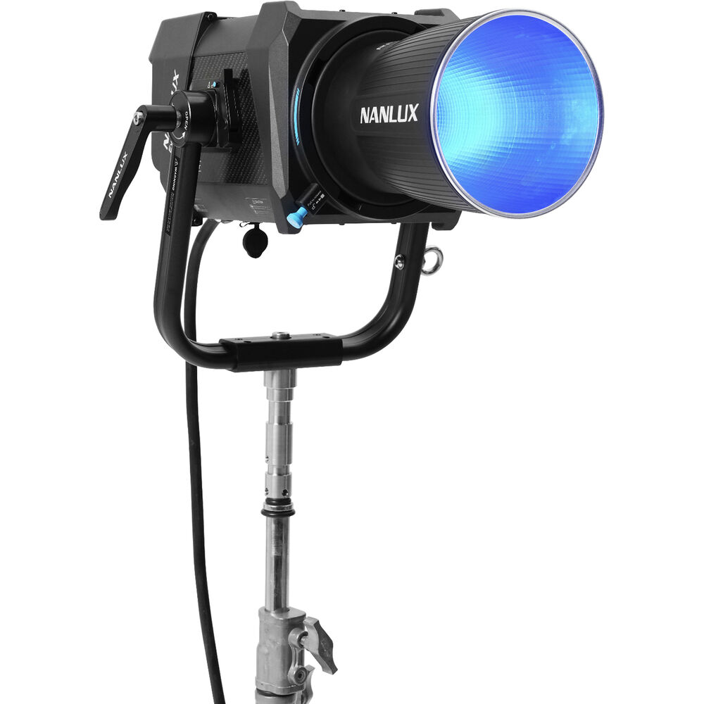 Nanlux Evoke 900C RGB LED Spot Light  Kit image 0