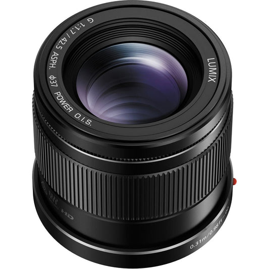 Panasonic Lumix G 42.5mm f/1.7 ASPH. POWER O.I.S. Lens image 1