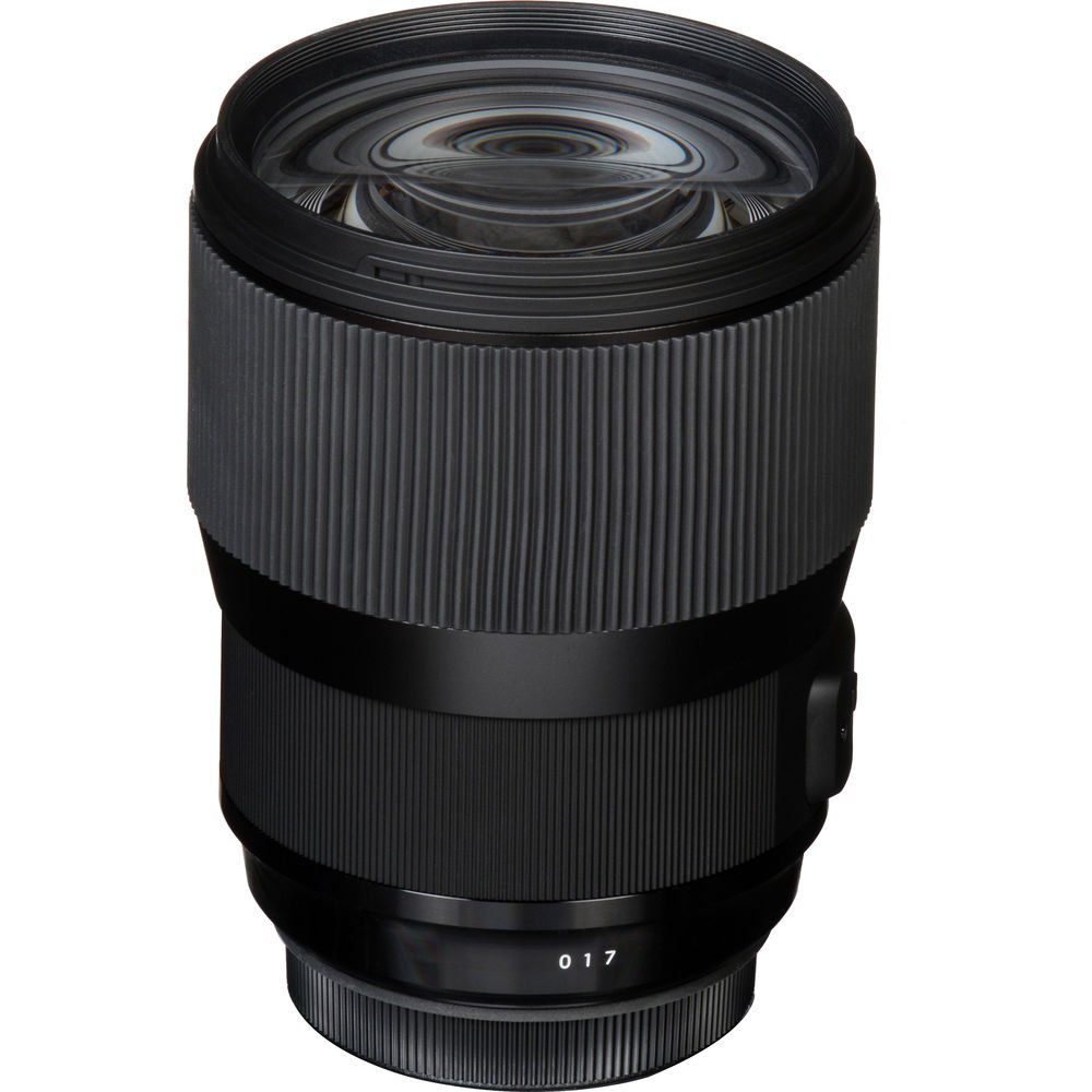 Sigma 135mm f/1.8 DG HSM Art Lens for Sony E image 0