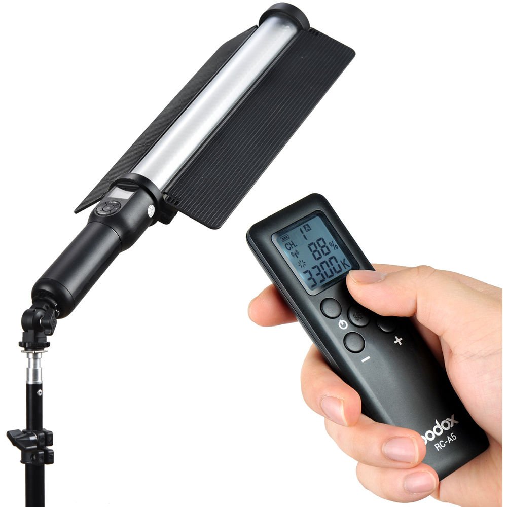Godox LED Light Stick LC500 image 3