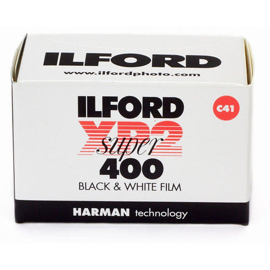 Ilford XP2 Super Black and White Negative Film (35mm Roll Film, 36 Exposures) image 1