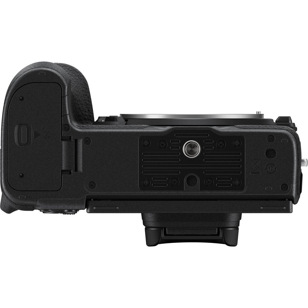 Nikon Z 7 Mirrorless Digital Camera with 24-70mm Lens image 3