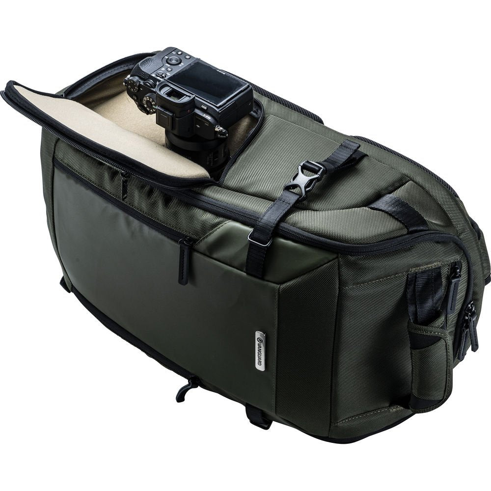Vanguard VEO Select 48BF Backpack (Green) image 2