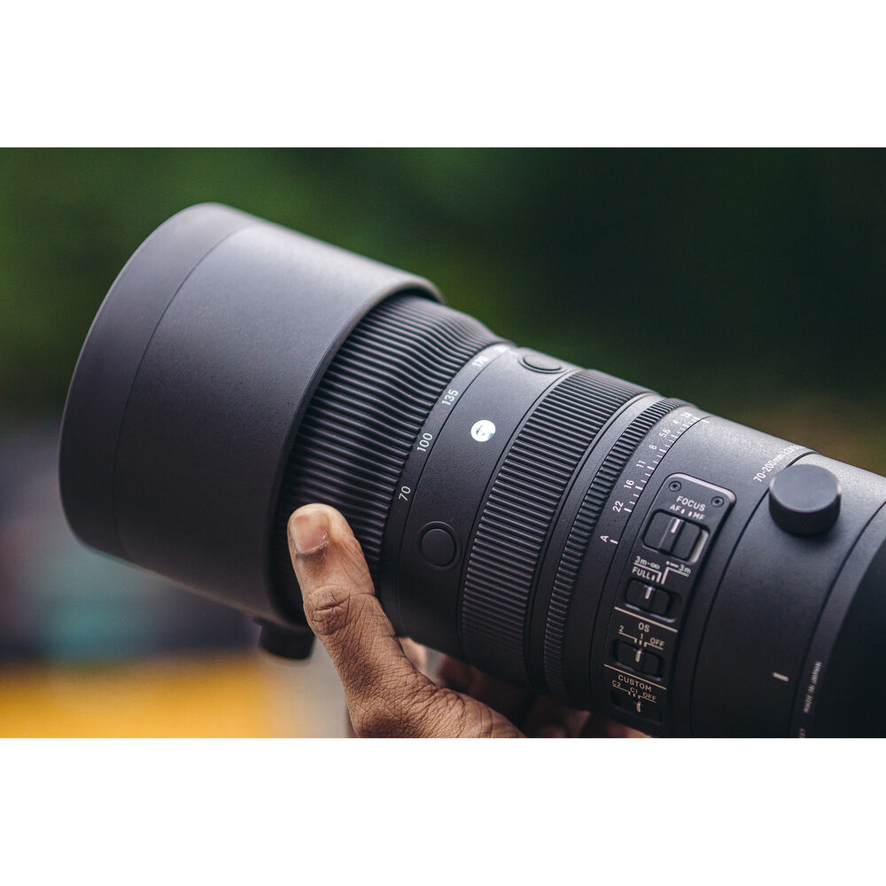 Sigma 70-200mm f/2.8 DG DN OS Sports Lens (Sony E) image 2