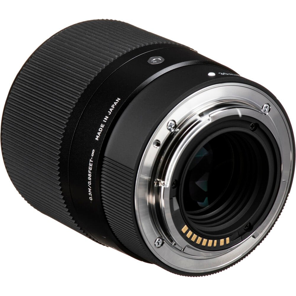 Sigma 30mm f/1.4 DC DN Contemporary Lens for Canon EF-M image 5