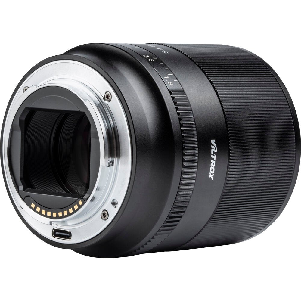 Viltrox 50mm f/1.8 Lens for Sony E-Mount image 2