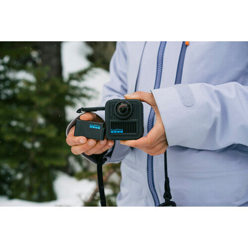 GoPro Dual-Battery Charger with Enduro Batteries for MAX2 image 2