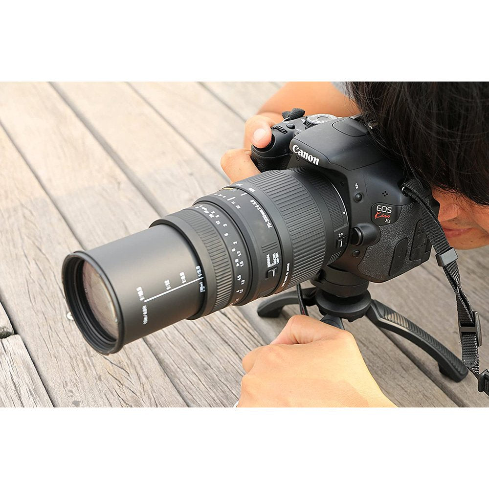 Sigma 70-300mm F/4-5.6 DG Macro Telephoto Zoom Lens for Canon DSLR Camera image 2