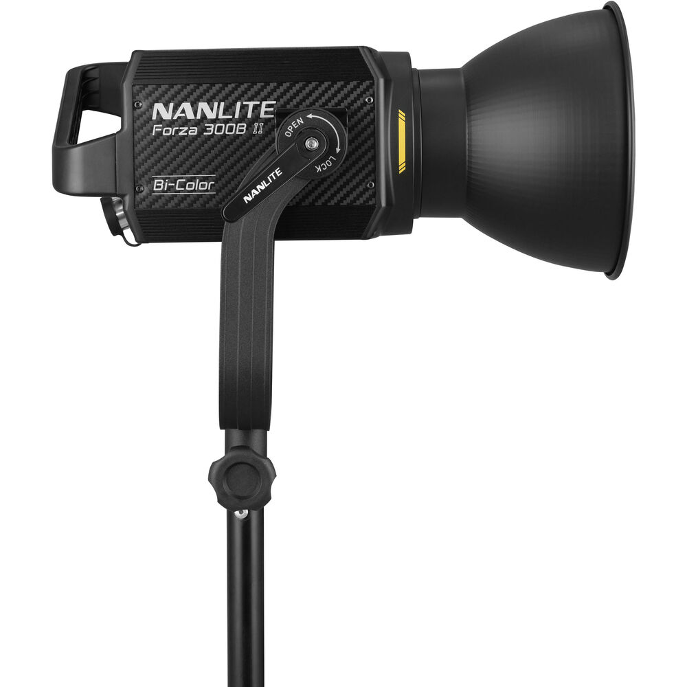 Nanlite Forza 300B II Bi-Color LED Monolight image 3