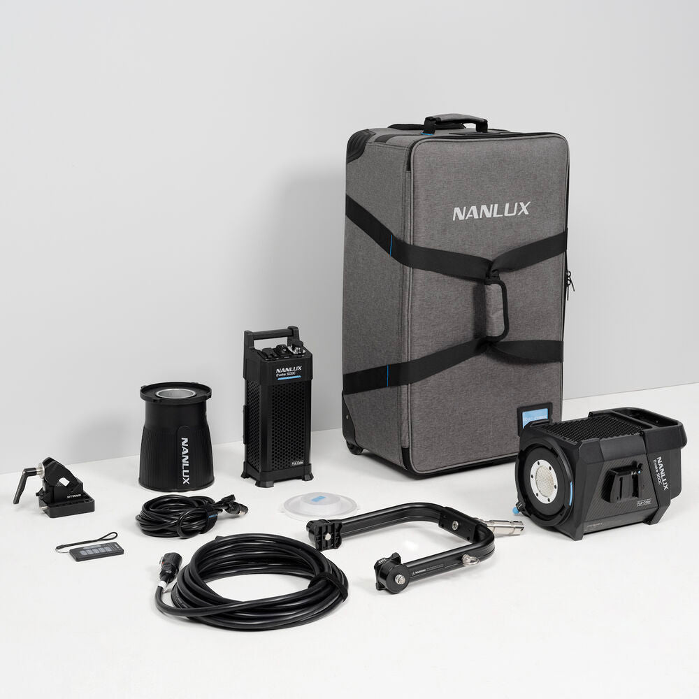 Nanlux Evoke 900C RGB LED Spot Light  Kit image 3
