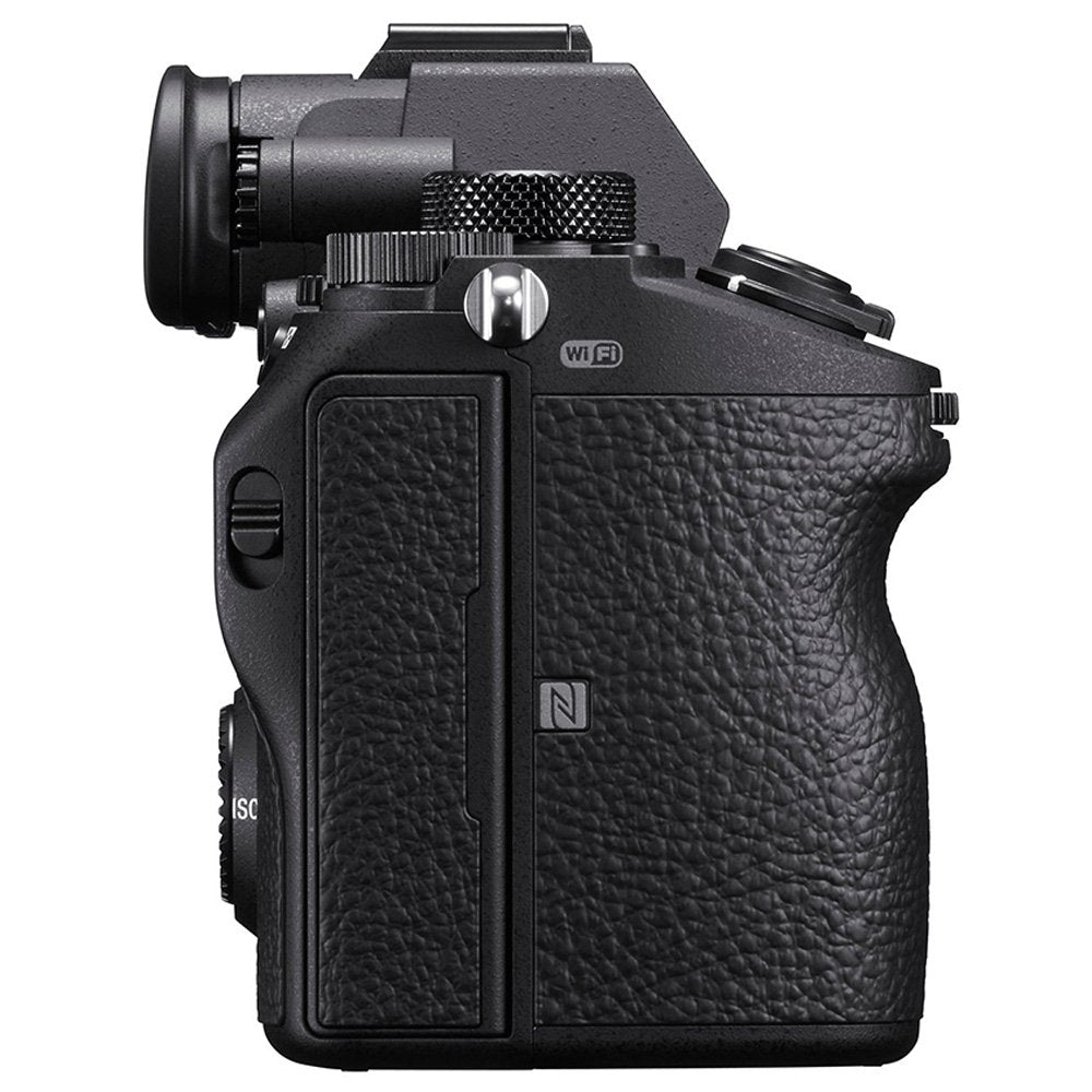 Sony Alpha ILCE-7M3K Mirrorless Camera with 28-70mm Zoom Lens image 5