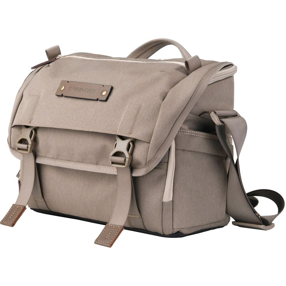 Vanguard Veo Range 32M Camera Messenger Bag (Beige) image 2