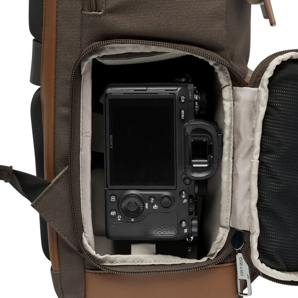 Gitzo Légende camera backpack image 2