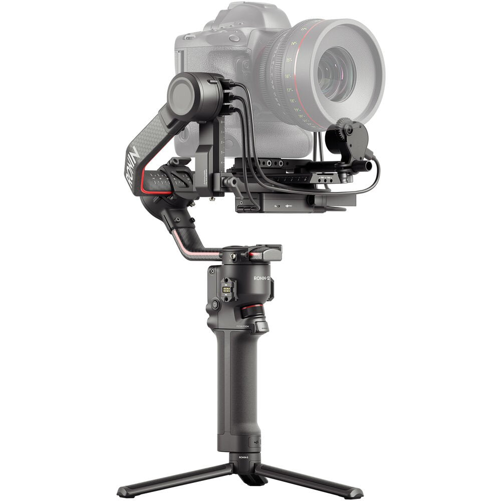 DJI RS 2 Gimbal Stabilizer Pro Combo image 2