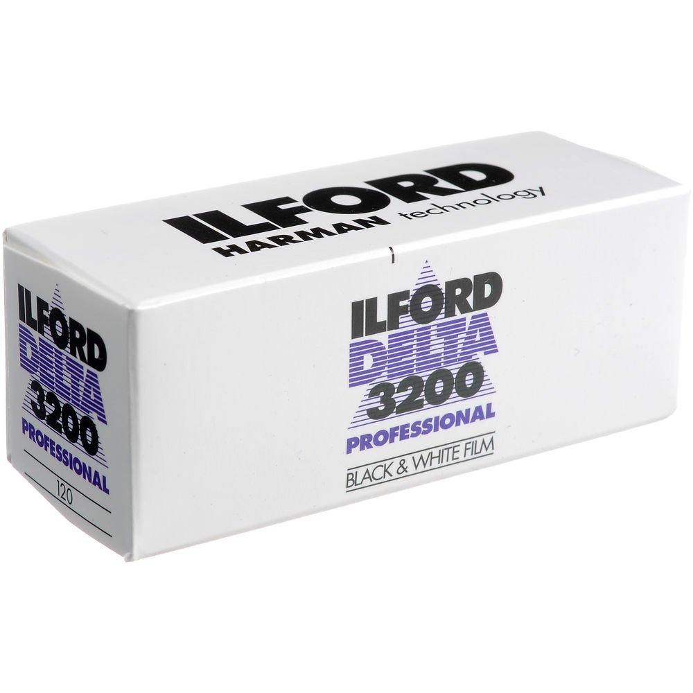 Ilford Delta 3200 Professional Black and White Negative Film (120 Roll Film) image 0