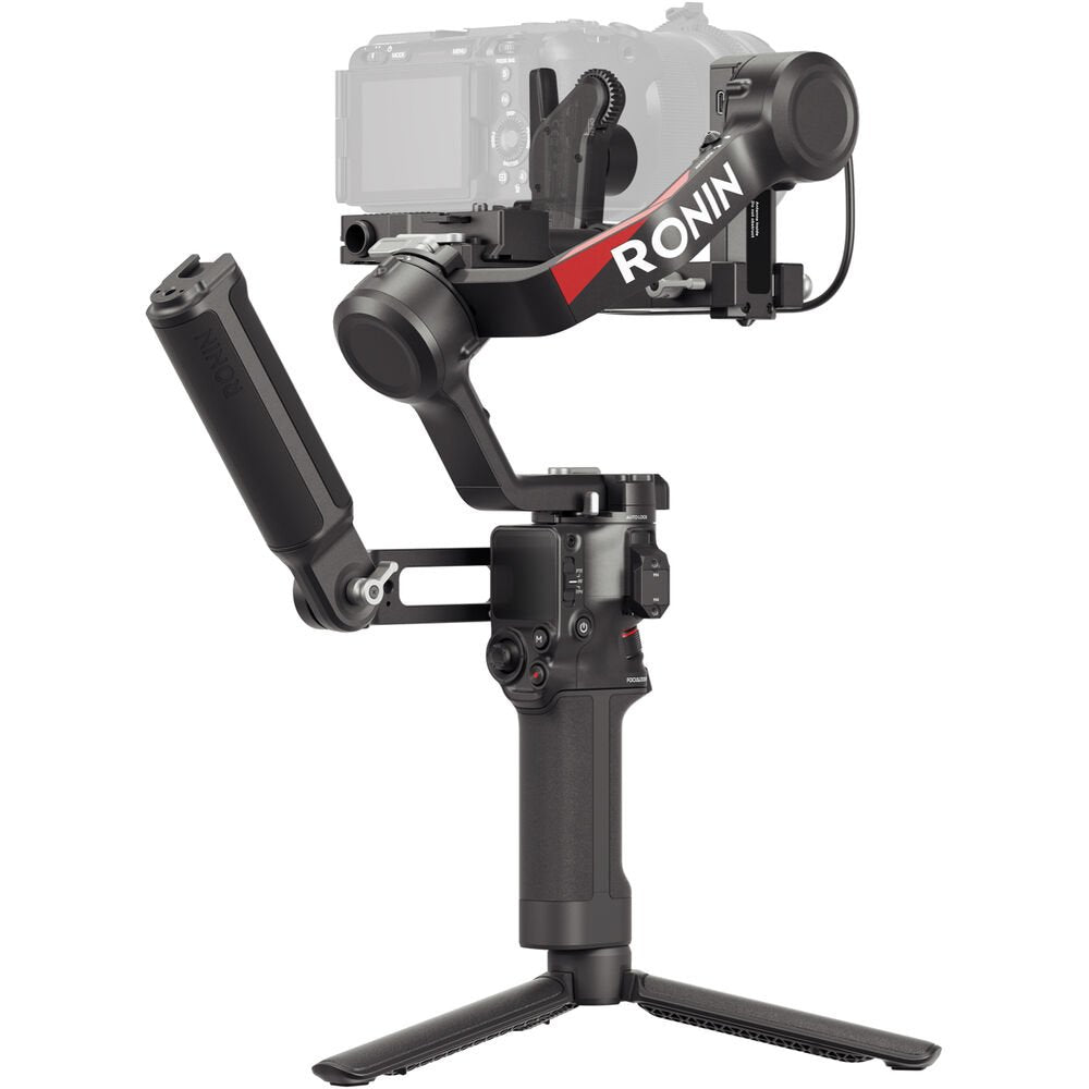 DJI RS 4 Gimbal Stabilizer Combo image 0