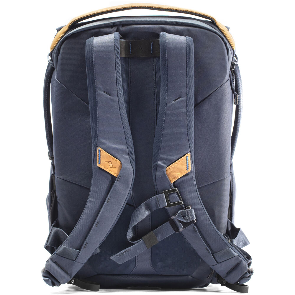 Peak Design Everyday Backpack v2 (Midnight, 20L) image 2