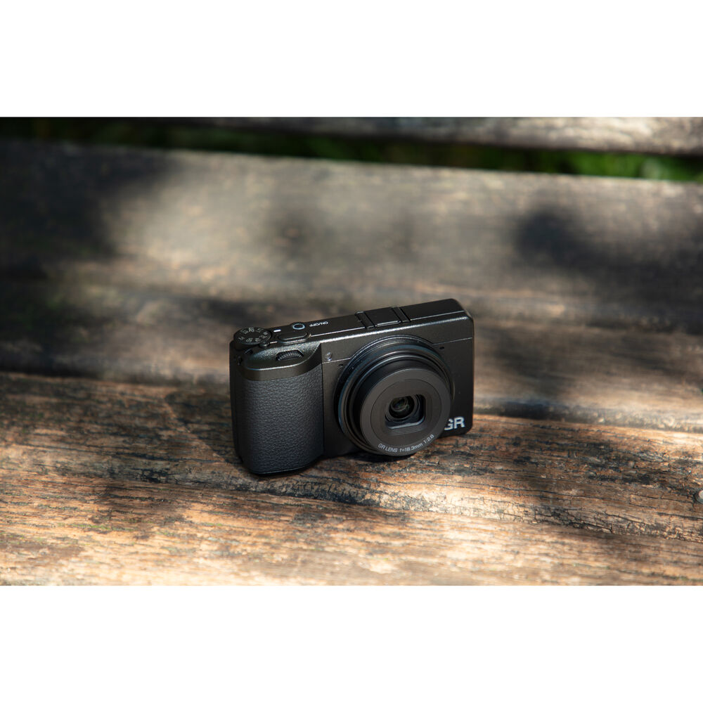Ricoh GR IV Digital Camera image 6